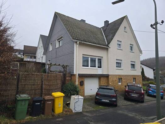 Einfamilienhaus zum Kauf provisionsfrei 190.000 € 4 Zimmer 156 m² 420 m² Grundstück Netphen 57250