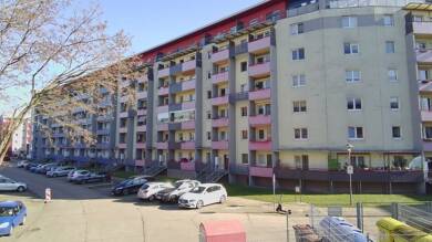 Wohnung zur Miete 335 € 2 Zimmer 54 m² 4. Geschoss frei ab sofort Zschokkestraße 13 Bahnhofsviertel Magdeburg 39104