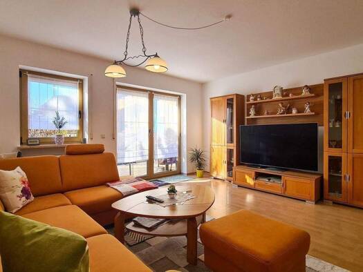 Wohnung zum Kauf 220.000 € 3 Zimmer 74,2 m² EG Plattling 94447