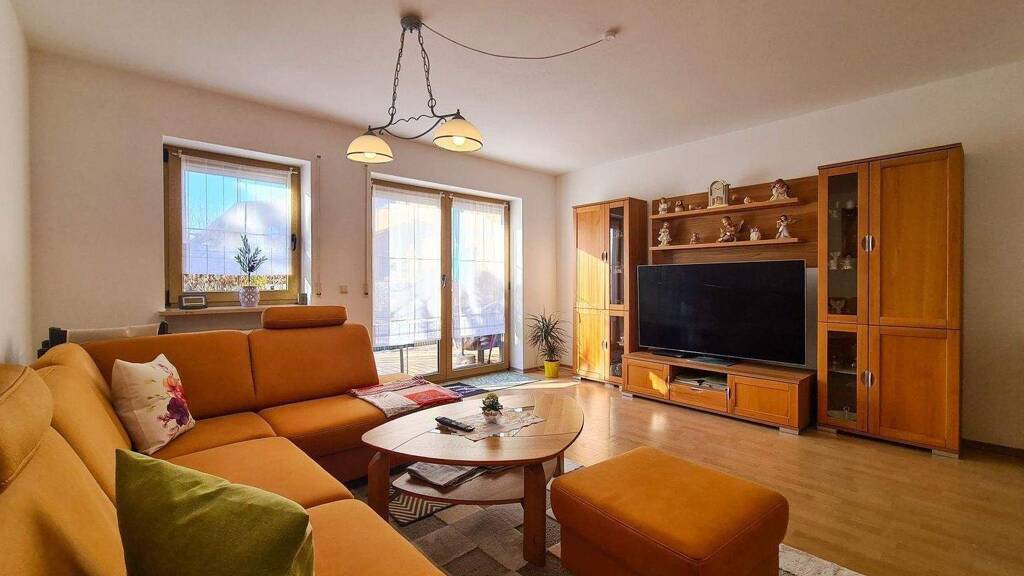 Wohnung zum Kauf 220.000 € 3 Zimmer 74,2 m² EG Plattling 94447