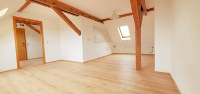 Wohnung zur Miete 210 € 1 Zimmer 35 m² Dachgeschoss, 4. Geschoss frei ab 01.07.2025 Nordostring Bautzen 02625