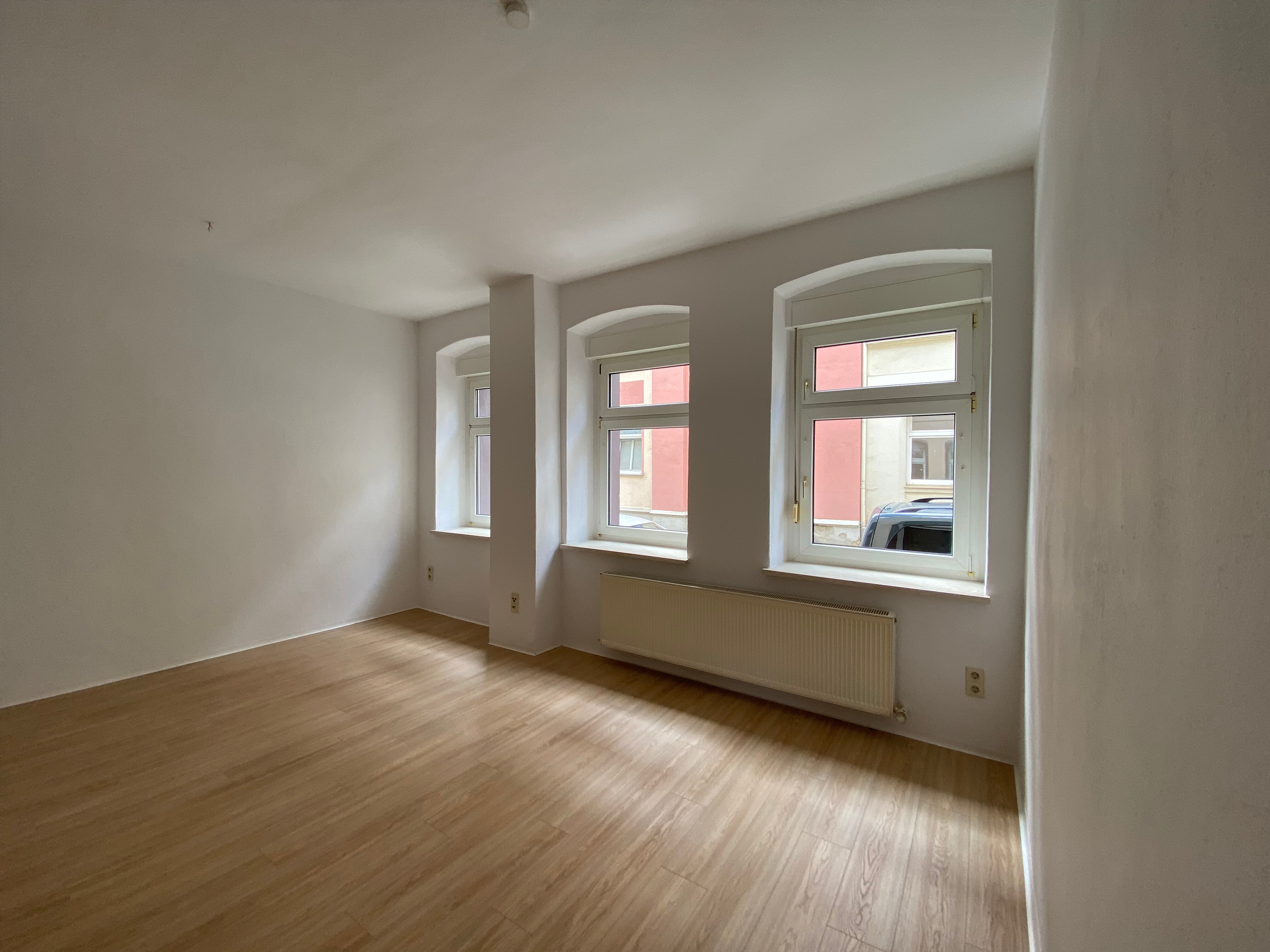 Apartment zur Miete 430 € 3 Zimmer 86 m²<br/>Wohnfläche Gotthold-Roth-Str. 9 Greiz Greiz 07973