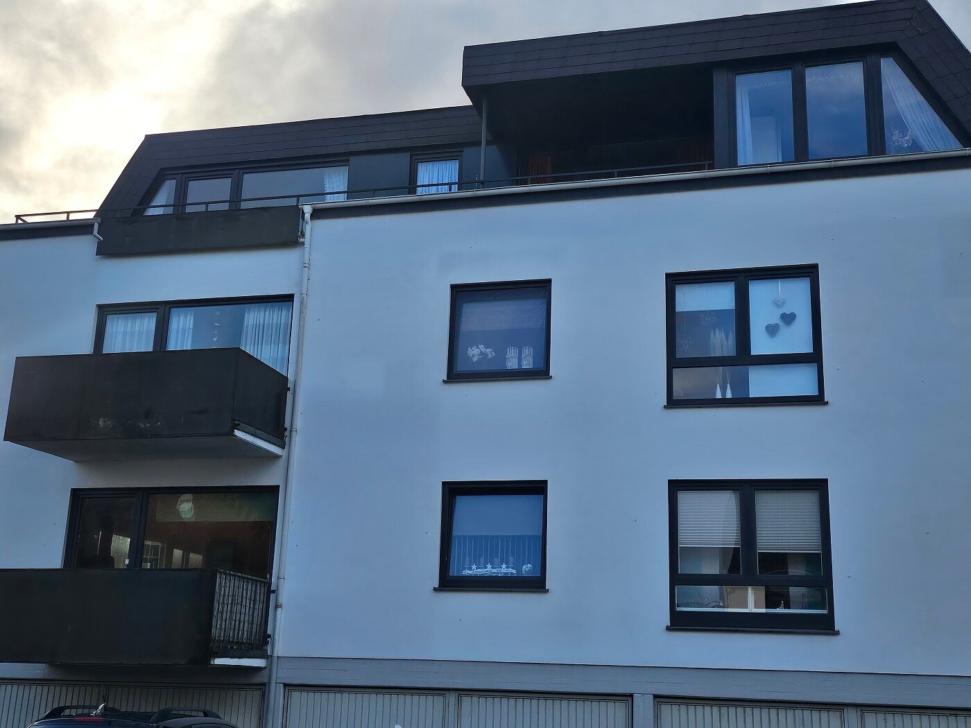 Wohnung zum Kauf 192.000 € 3 Zimmer 103 m²<br/>Wohnfläche 3.<br/>Geschoss ab sofort<br/>Verfügbarkeit Fähr - Lobbendorf Bremen 28755