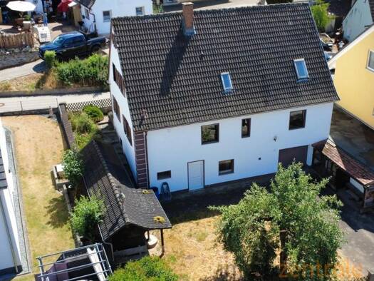 Einfamilienhaus zum Kauf 289.000 € 6 Zimmer 160 m² 367 m² Grundstück Mitteleschenbach Mitteleschenbach 91734