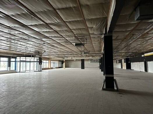 Verkaufsfläche zum Kauf 2.250.000 € 1.900 m² Verkaufsfläche Schmalau Nordwestliche Außenstadt 90427