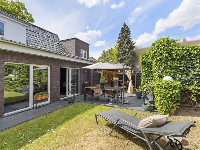 Mehrfamilienhaus zum Kauf 950.000 € 9 Zimmer 210 m² 358 m² Grundstück Innenstadt, Bez. 8 Geesthacht 21502