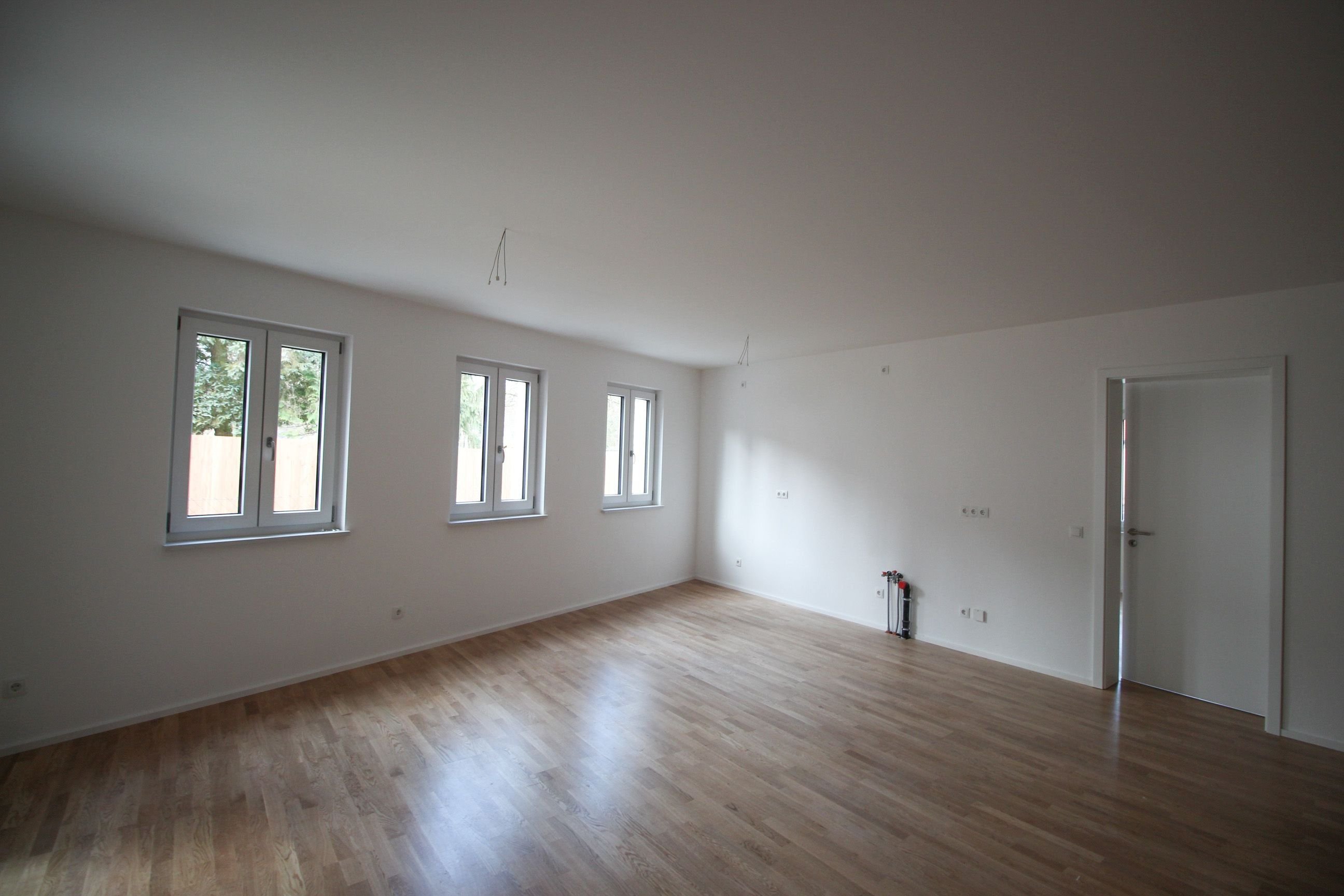 Terrassenwohnung zur Miete 1.350 € 4 Zimmer 110,5 m²<br/>Wohnfläche EG<br/>Geschoss ab sofort<br/>Verfügbarkeit Mühldorf Mühldorf a.Inn 84453