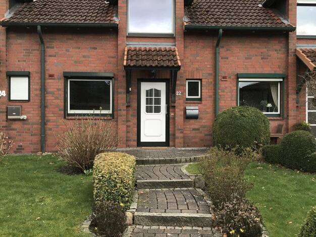 Reihenmittelhaus zur Miete 1.700 € 4 Zimmer 115 m² 200 m² Grundstück frei ab 01.10.2026 Hittfeld Seevetal 21218