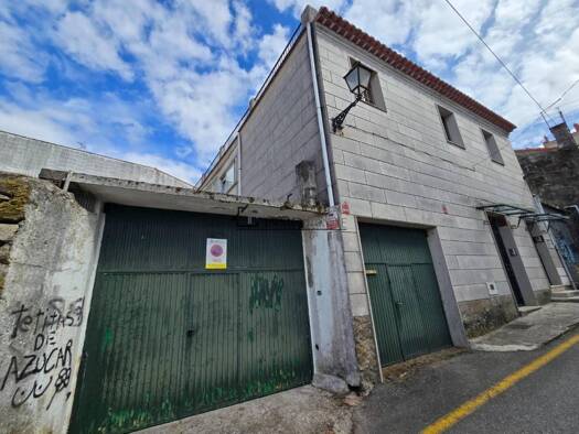 Villa zum Kauf 600.000 € 5 Zimmer 384 m² 170 m² Grundstück Pontevedra 36002