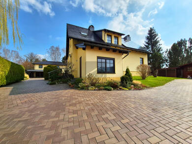 Einfamilienhaus zum Kauf 895.000 € 11 Zimmer 351,5 m² 2.322 m² Grundstück Burk Bautzen 02625