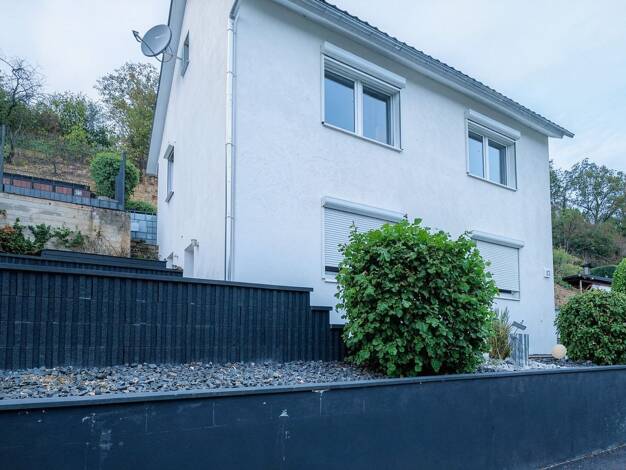 Einfamilienhaus zum Kauf 349.000 € 3 Zimmer 106 m² 1.635 m² Grundstück Segendorf Neuwied 56567