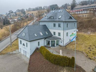 Mehrfamilienhaus zum Kauf 649.000 € 8 Zimmer 536 m² 1.147 m² Grundstück Aschberg Klingenthal 08248
