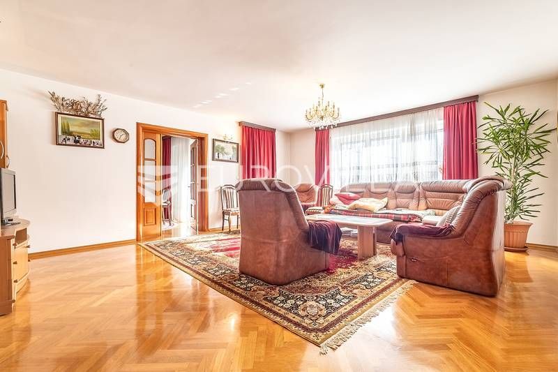 Wohnung zum Kauf 597.000 € 4 Zimmer 175 m²<br/>Wohnfläche 1.<br/>Geschoss Franje Dursta Crnomerec 10000