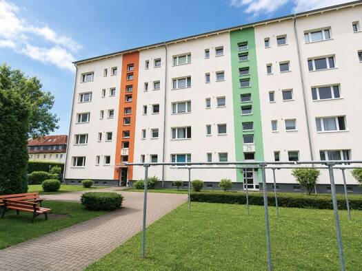 Wohnung zum Kauf 62.000 € 3 Zimmer 60 m² 3. Geschoss Borna Borna 04552