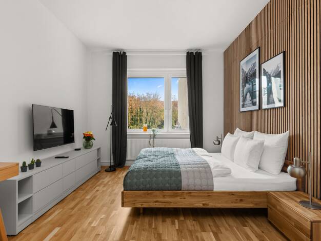Wohnung zur Miete Wohnen auf Zeit 2.163 € 2 Zimmer 60 m² frei ab 01.04.2026 Neukölln Berlin 12047
