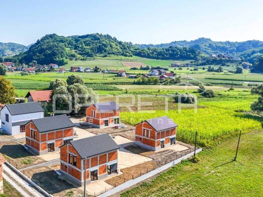 Einfamilienhaus zum Kauf - Erstbezug 219.000 € 4 Zimmer 105 m² 401 m² Grundstück Desinić 49216