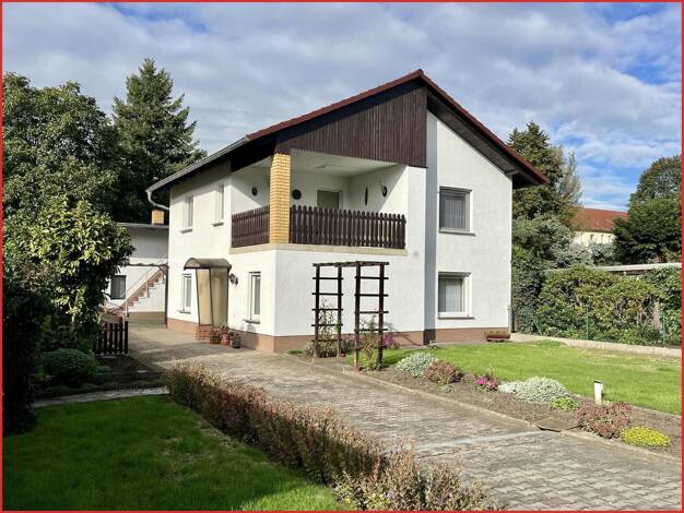 Einfamilienhaus zum Kauf 125.000 € 5 Zimmer 108 m² 600 m² Grundstück Elsterwerda Elsterwerda 04910