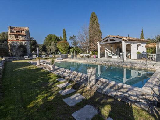 Einfamilienhaus zum Kauf 1.390.000 € 7 Zimmer 7.500 m² Grundstück VENTABREN 13122