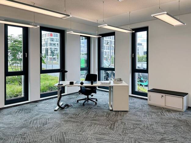 Bürofläche zur Miete provisionsfrei 289 € 8 m² Bürofläche Butzweilerhofallee 3 Ossendorf Ehrenfeld 50829