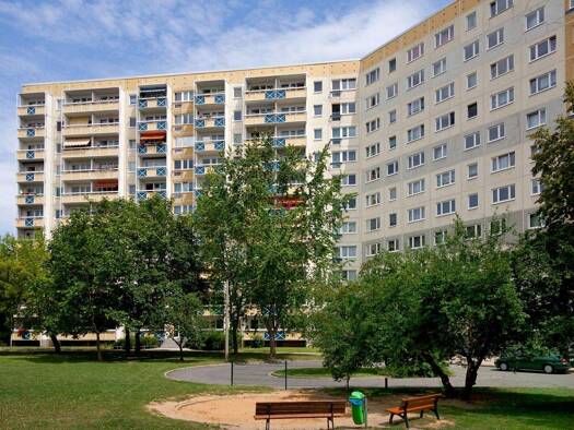 Wohnung zur Miete 326 € 3 Zimmer 52,7 m² 5. Geschoss Lowetscher Straße 2 Rieth Erfurt 99089