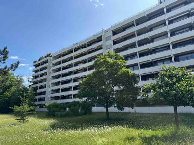 Wohnung zur Miete 820 € 2 Zimmer 74 m² 3. Geschoss frei ab 01.09.2025 Göggingen - Nordost Augsburg 86199