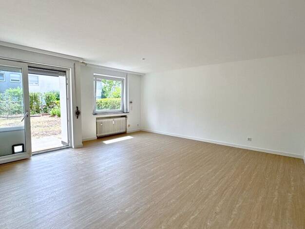 Wohnung zur Miete 950 € 4 Zimmer 95 m² frei ab 01.08.2026 Weinstraße 2 Bübingen Saarbrücken / Bübingen 66129