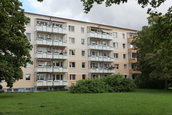 Wohnung zum Kauf 182.200 € 3 Zimmer 60,7 m²<br/>Wohnfläche 4.<br/>Geschoss Südring 25 Südstadt Rostock 18059