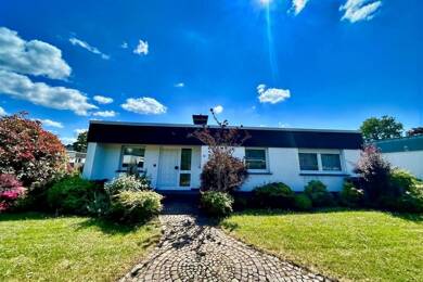Bungalow zum Kauf 299.000 € 3 Zimmer 117 m² 528 m² Grundstück Bergheim Arnsberg 59757