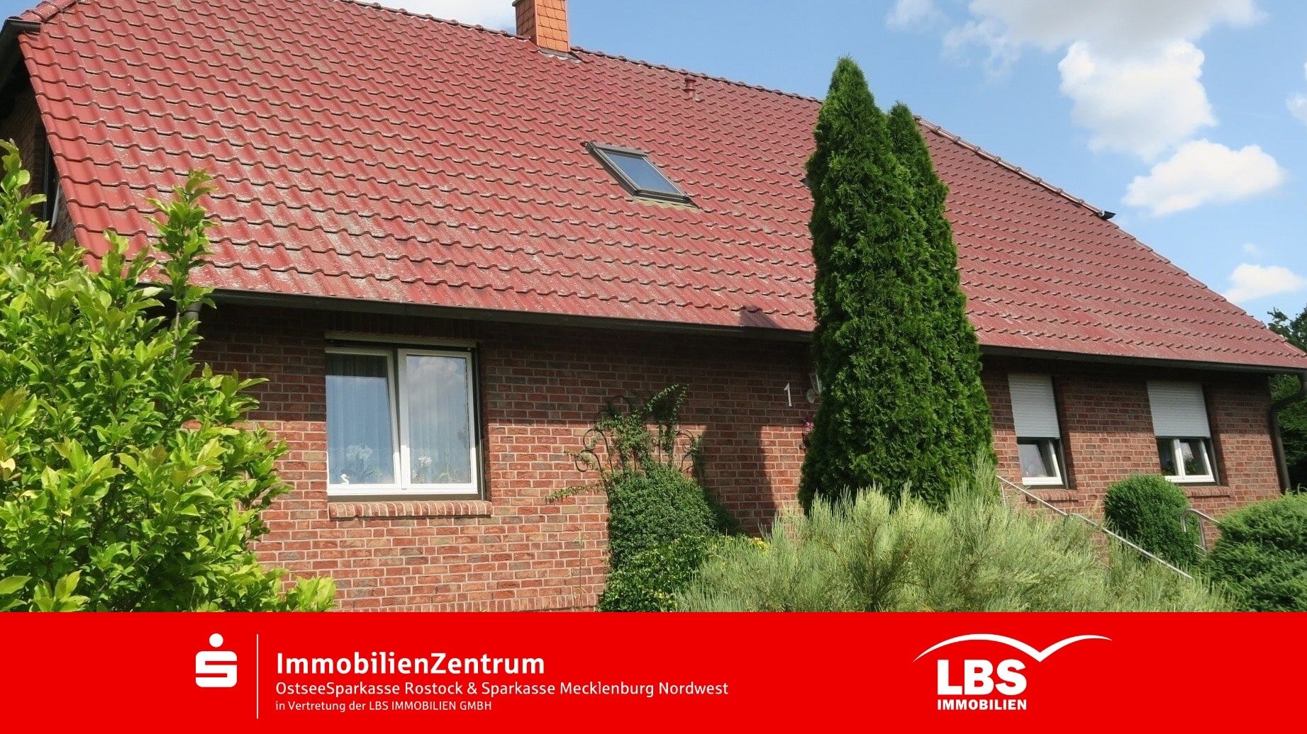 Mehrfamilienhaus zum Kauf 390.000 € 7 Zimmer 194,3 m²<br/>Wohnfläche 1.162 m²<br/>Grundstück Levitzow Sukow-Levitzow 17168