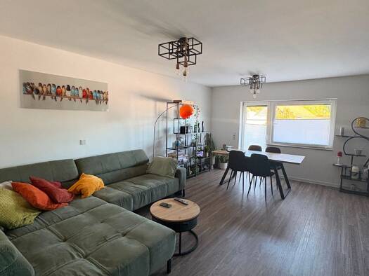 Wohnung zur Miete 1.000 € 2,5 Zimmer 64 m² Geschoss 1/2 frei ab 01.10.2026 Bergische Landstraße 125 Hoffnungsthal Rösrath 51503