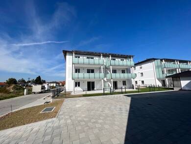 Wohnung zum Kauf provisionsfrei 650.000 € 3 Zimmer 95,9 m² Dachgeschoss, 2. Geschoss frei ab sofort Kiefernstr. 11 Radlbrunn Ampfing 84539