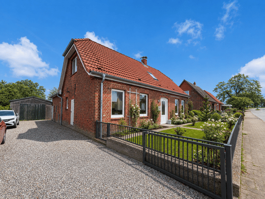 Einfamilienhaus zum Kauf 279.000 € 5 Zimmer 119 m² 1.092 m² Grundstück Schiphorst 23847
