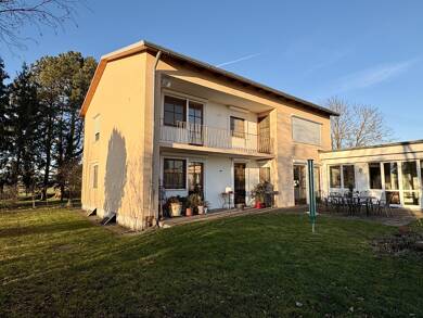 Haus zum Kauf 1.240.000 € 6 Zimmer 178,8 m² 3.808 m² Grundstück Lauingen Lauingen 89415