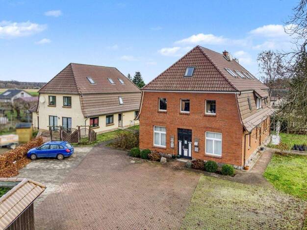 Mehrfamilienhaus zum Kauf 720.000 € 17 Zimmer 607 m² 1.175 m² Grundstück Ludorf Südmüritz 17207