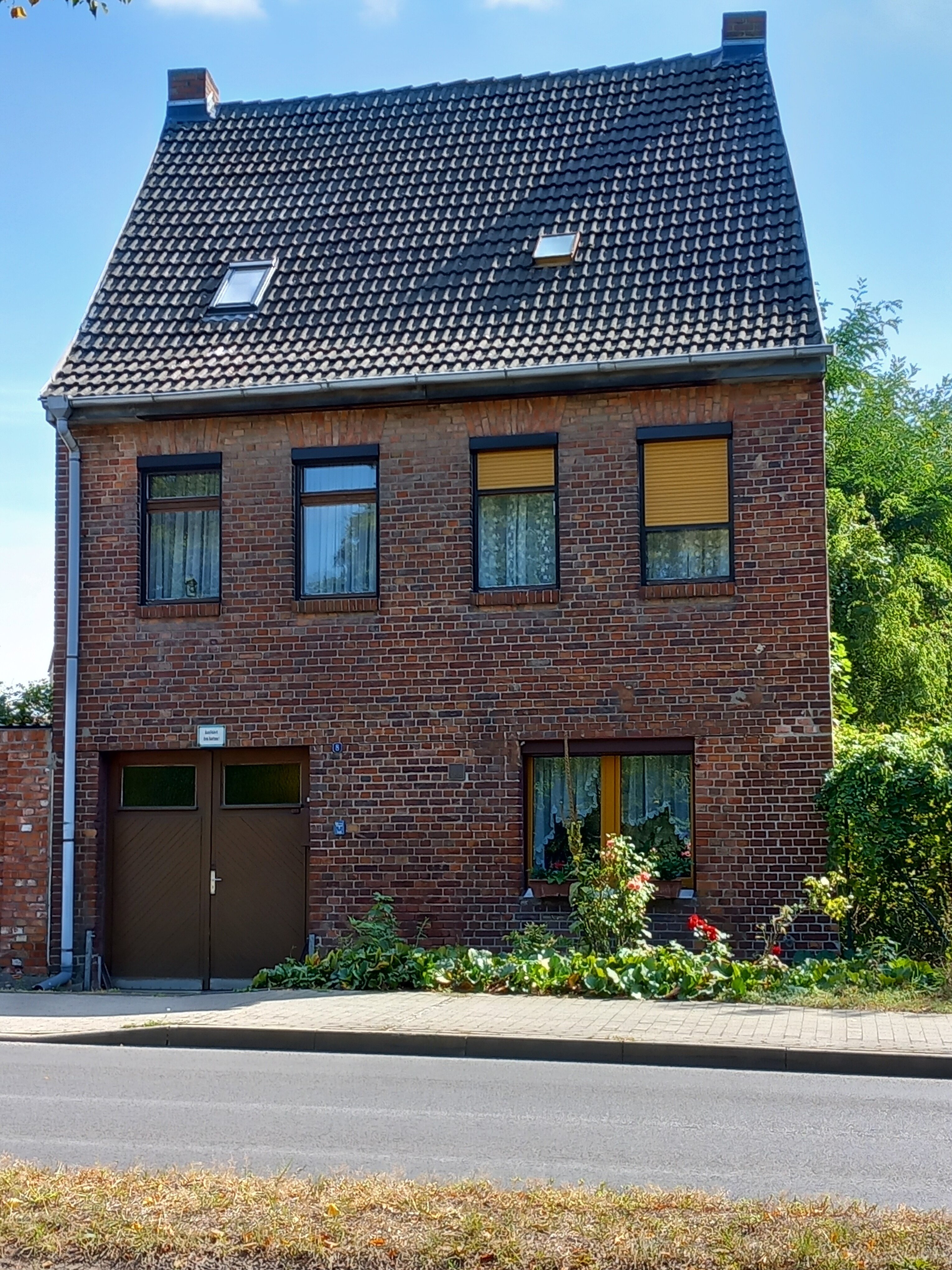 Einfamilienhaus zum Kauf 105.000 € 5 Zimmer 99 m²<br/>Wohnfläche 437 m²<br/>Grundstück ab sofort<br/>Verfügbarkeit Bad Freienwalde Bad Freienwalde (Oder) 16259