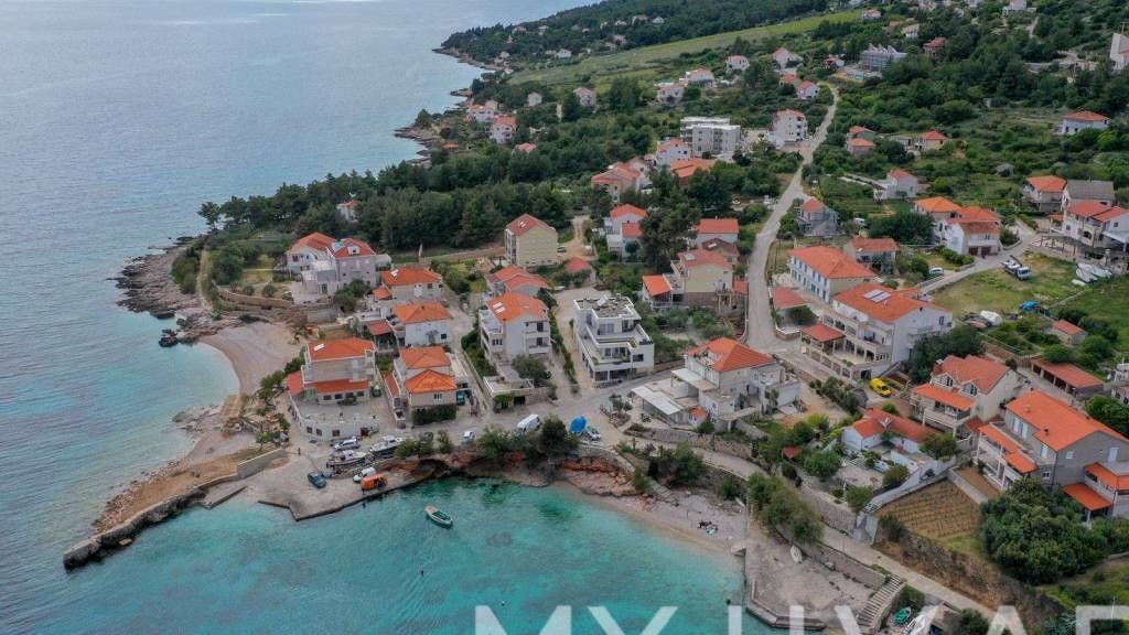 Land-/Forstwirtschaft zum Kauf 664.020 € Jelsa