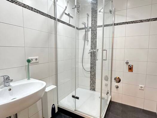 Wohnung zur Miete 700 € 3 Zimmer 66 m² 3. Geschoss frei ab sofort Siebenkeesstr. 15 Steinbühl Nürnberg 90459