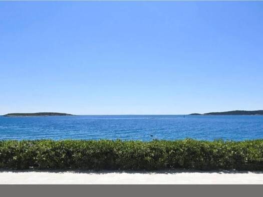 Villa zum Kauf 1.200.000 € 4 Zimmer 215 m² Vis 21480