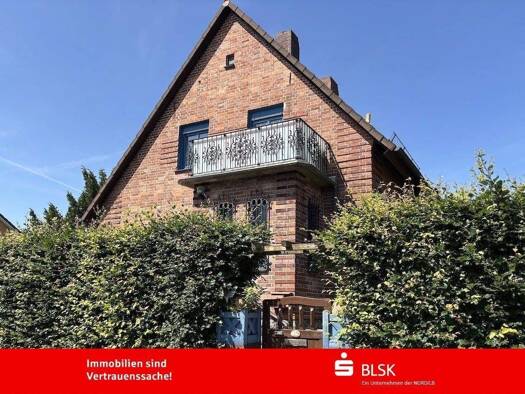 Einfamilienhaus zum Kauf 330.000 € 6 Zimmer 122 m² 1.076 m² Grundstück Kästorf Wolfsburg 38448