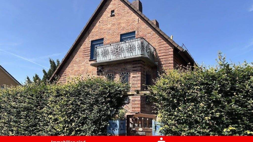 Einfamilienhaus zum Kauf 330.000 € 6 Zimmer 122 m² 1.076 m² Grundstück Kästorf Wolfsburg 38448