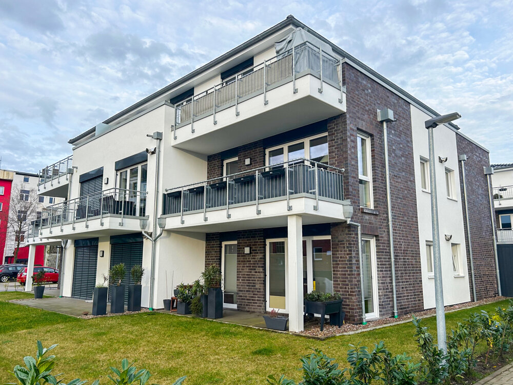 Penthouse zur Miete 640 € 2 Zimmer 77 m²<br/>Wohnfläche 2.<br/>Geschoss Heppens Wilhelmshaven 26384