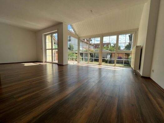 Haus zur Miete 1.570 € 5 Zimmer 147 m² 204 m² Grundstück frei ab 01.02.2026 Franz-Marc-Straße 10a Münchnerau Landshut 84034