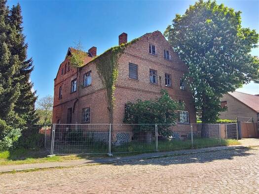 Haus zum Kauf 55.000 € 8 Zimmer 400 m² 2.200 m² Grundstück Berkau Bismark 29629
