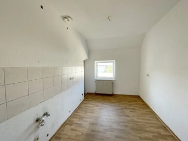 Wohnung zum Kauf provisionsfrei 119.880 € 4 Zimmer 113 m² frei ab sofort August-Bebel-Platz Nördliche Innenstadt Halle (Saale) 06108