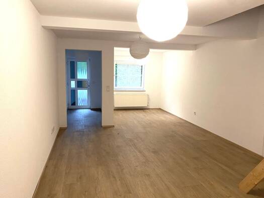 Reihenhaus zur Miete 1.200 € 4 Zimmer 126 m² frei ab sofort Schulstraße 28 Dillingen Dillingen/Saar 66763
