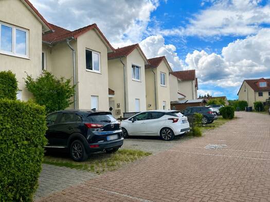 Reihenmittelhaus zum Kauf 389.000 € 4 Zimmer 117 m² 131 m² Grundstück frei ab 01.09.2026 Schildow 16552