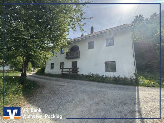 Einfamilienhaus zum Kauf 199.000 € 5 Zimmer 175 m² 10.488 m² Grundstück Pleinting Vilshofen an der Donau 94474