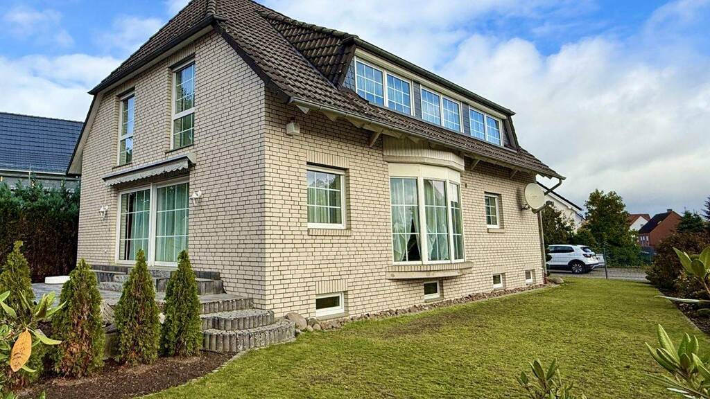 Einfamilienhaus zum Kauf 525.000 € 5 Zimmer 191,8 m² 649 m² Grundstück Nienburg Nienburg/Weser 31582