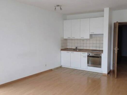 Wohnung zur Miete 420 € 1 Zimmer 42 m² Geschoss 1/3 frei ab 01.11.2026 Viktoriastraße 7 Coburg Coburg 96450