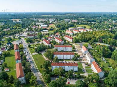 Wohnung zur Miete 365 € 3 Zimmer 66,3 m² 1. Geschoss B.-Brecht-Str. 14 Vetschau Vetschau/Spreewald 03226